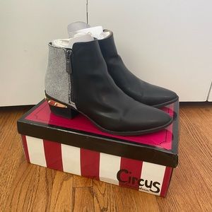 Sam Edelman Highland Ankle Boot Black/White